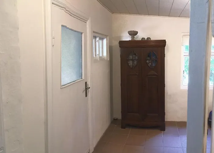 Skovhuset בית נופש *